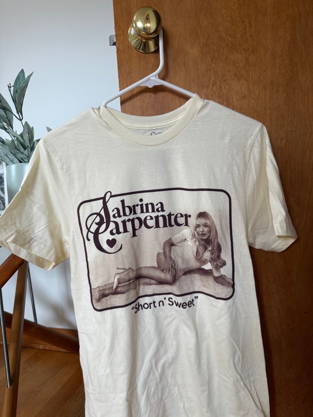 Sabrina Carpenter Graphic Tee
